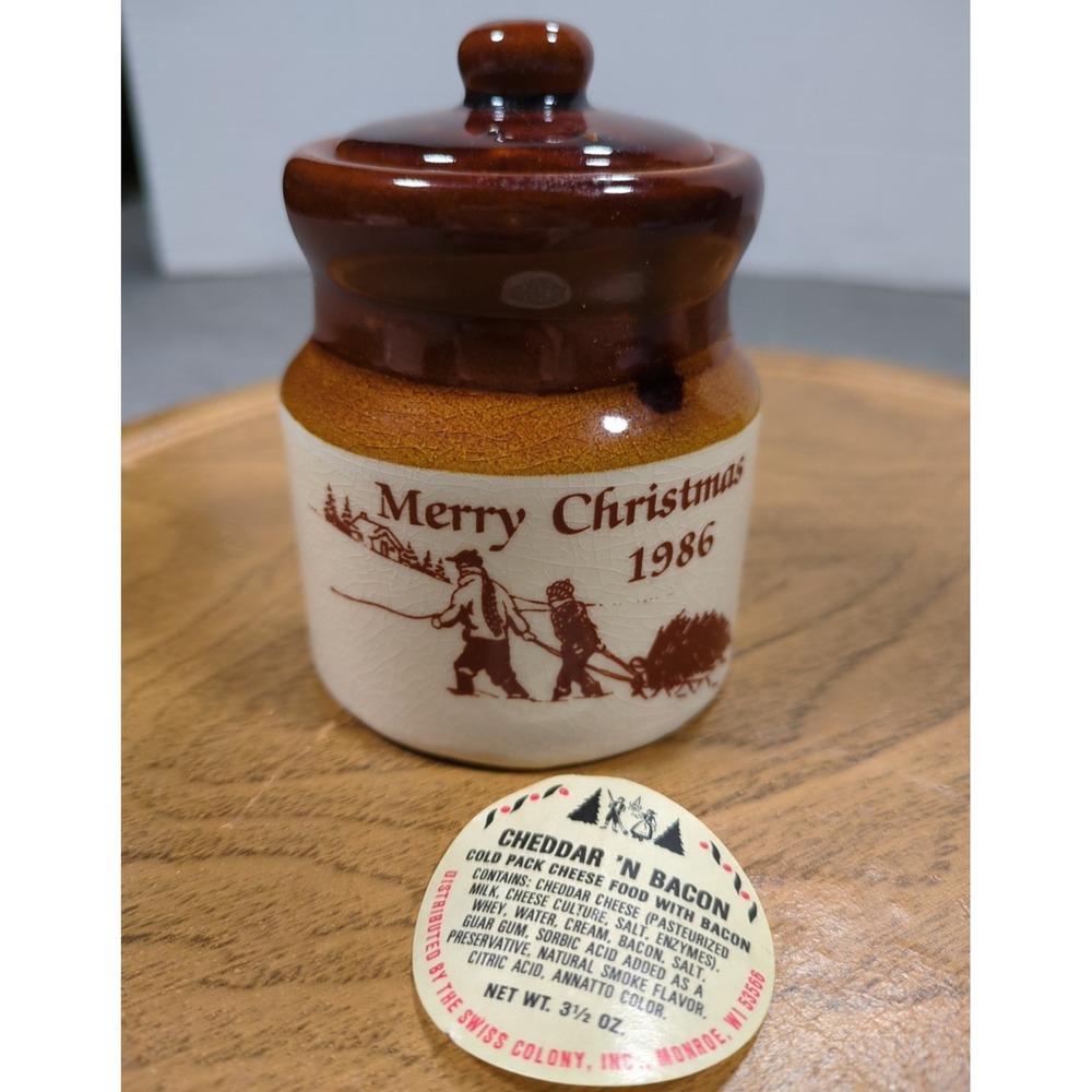 Small‎ Vintage Stoneware Crock Merry Christmas 1986 Pottery with Lid Brown Cream